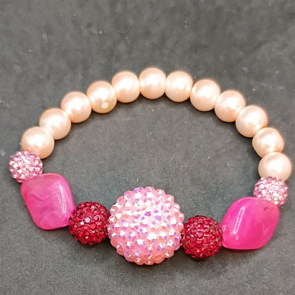 Hand Crafted Jewelry - Elegant Pink and Red Beaded Bracelet